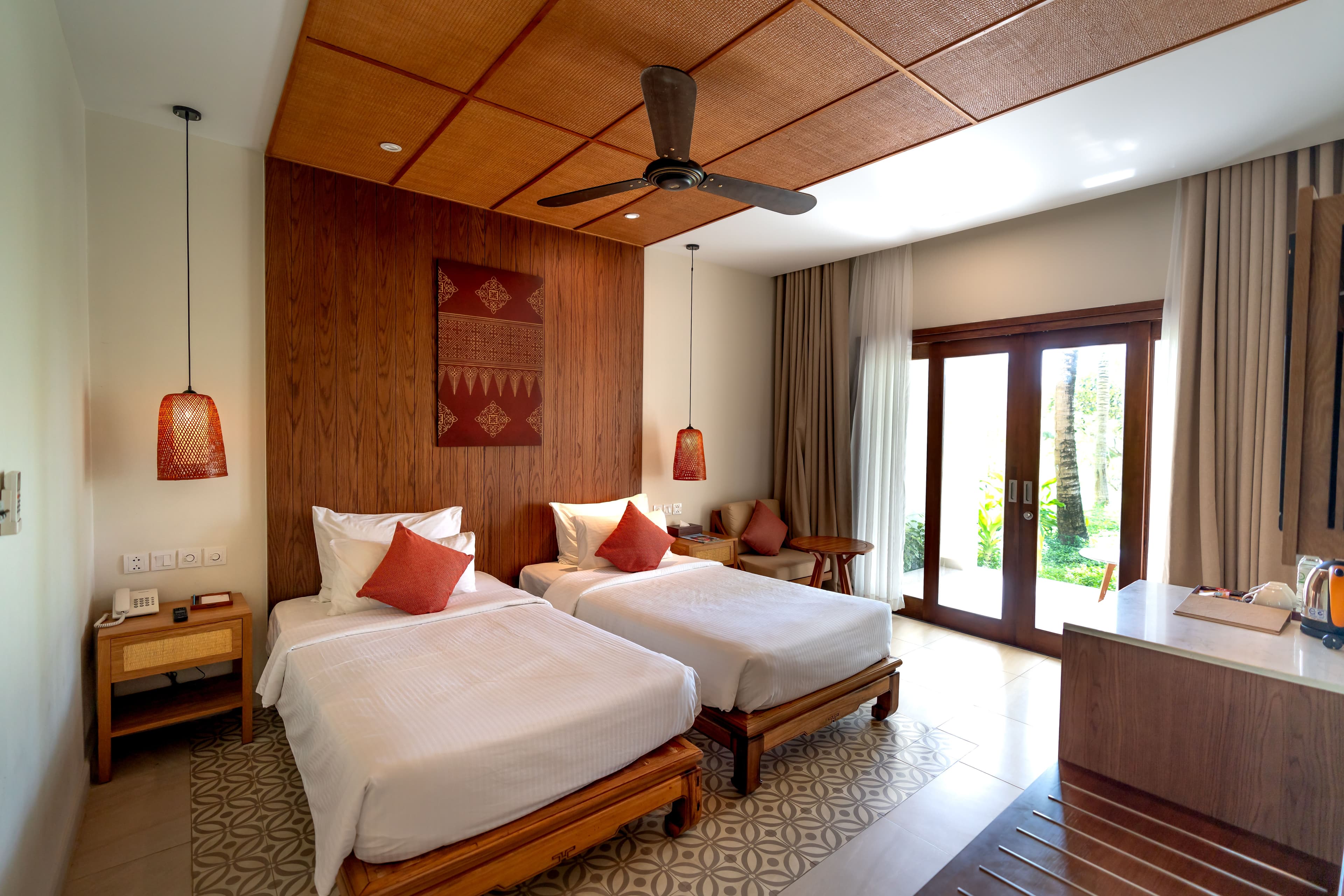 Estate Room perspective 2
